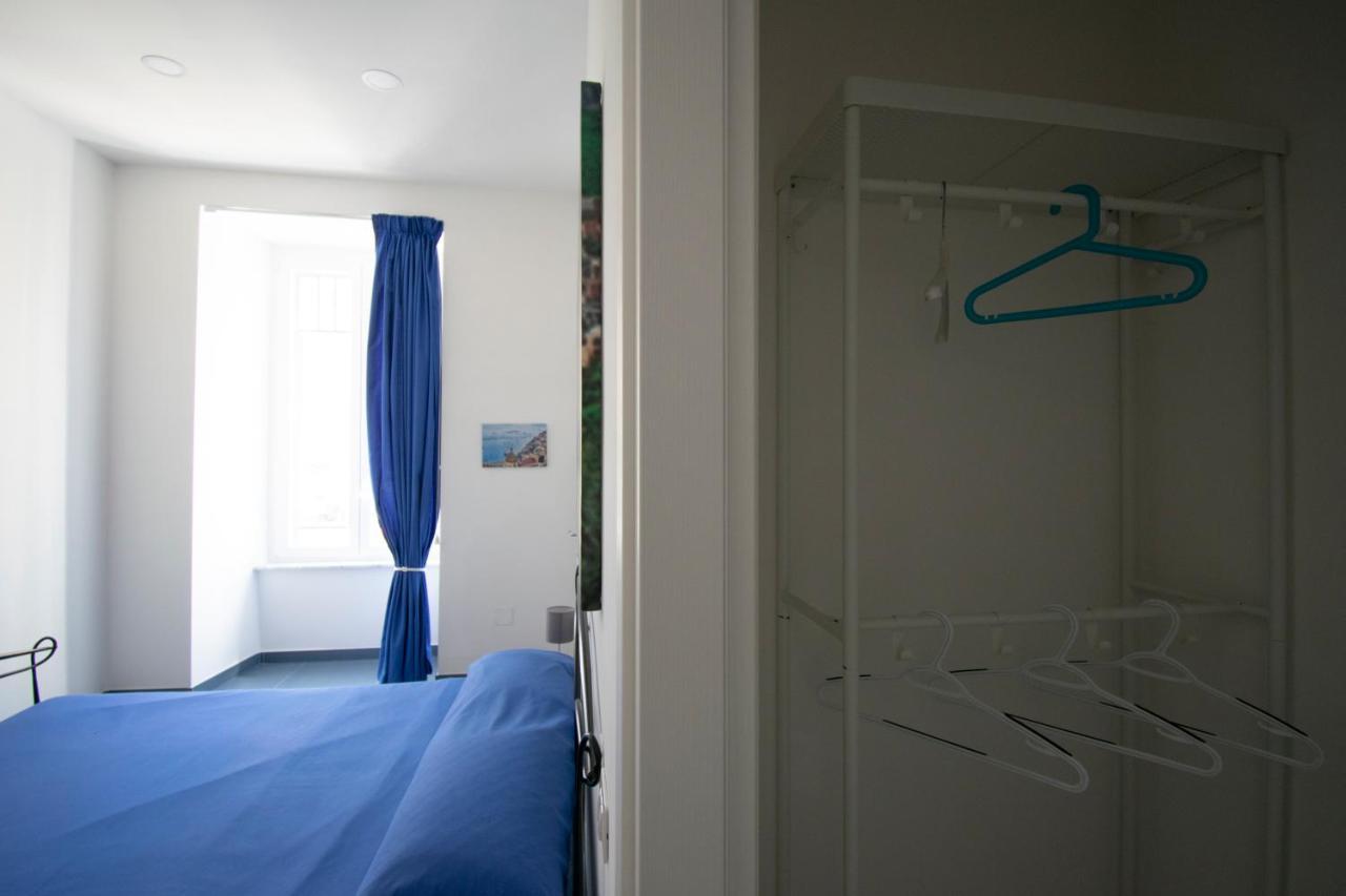 Knight House Hotel เนเปิลส์ ภายนอก รูปภาพ